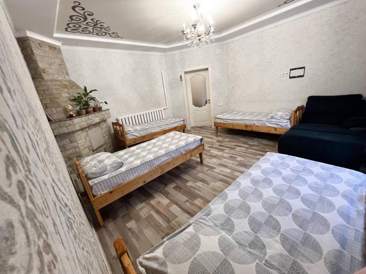 Ala-Bel Guesthouse Bishkek Esterno foto