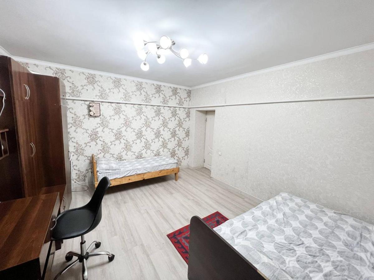 Ala-Bel Guesthouse Bishkek Esterno foto