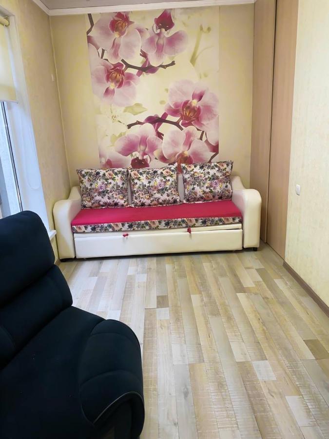 Ala-Bel Guesthouse Bishkek Esterno foto